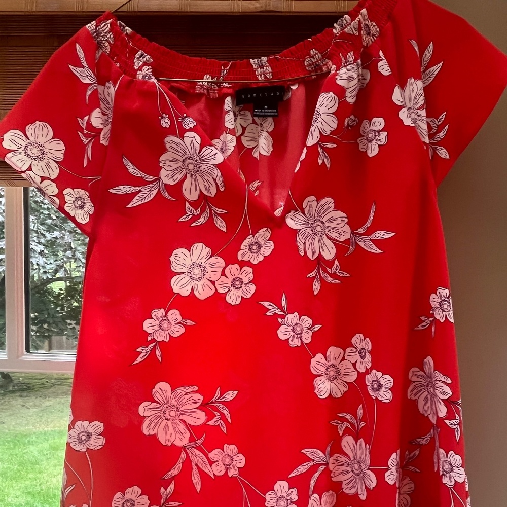 Santuary short sleeve top size small